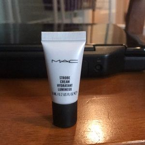 A Mac travel sized strobe cream in “ Pinklite”